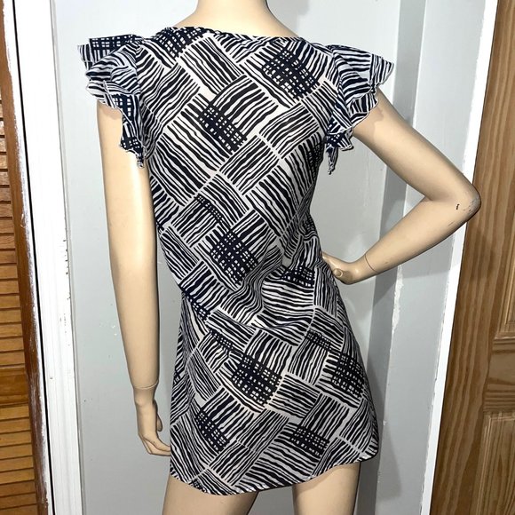 Banana Republic Tropical Floral Ruffle Blouse - Picture 9 of 16